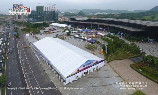 大型棚房航拍图